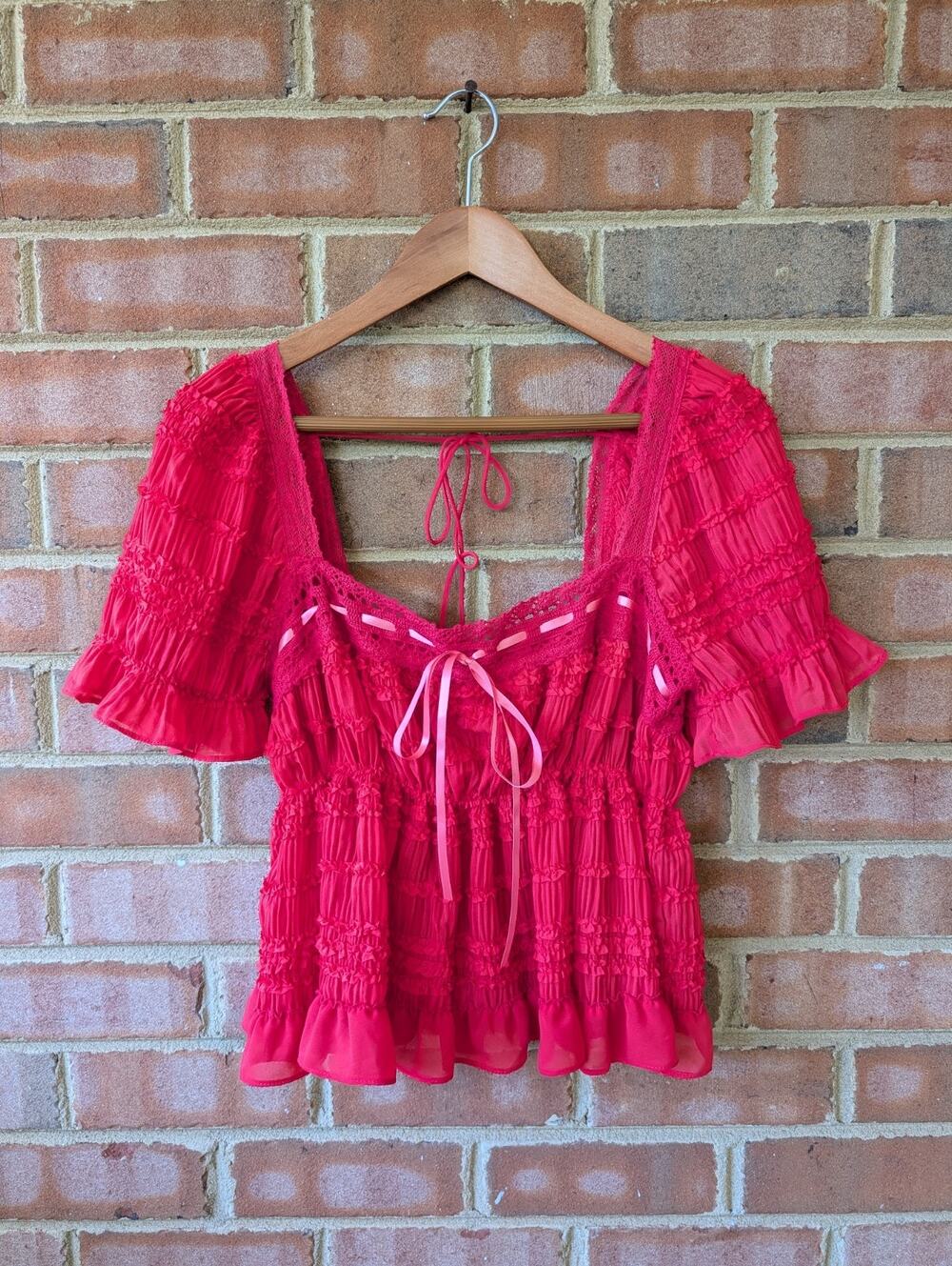 Kimchi Blue Red Serenade Ruffle Puff Sleeve Babydoll Blouse Size Medium Coquette